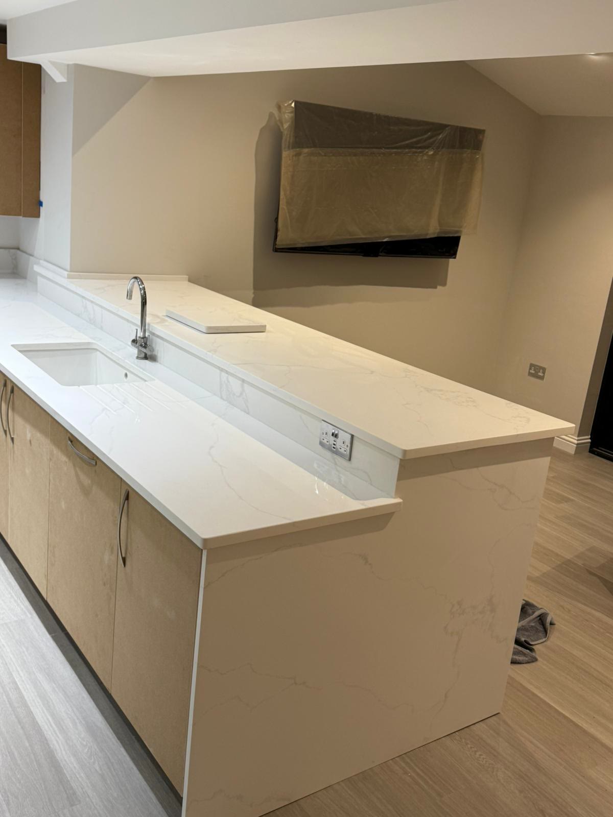 Kwarc z efektem marmuru — delikatne żyłkowanie